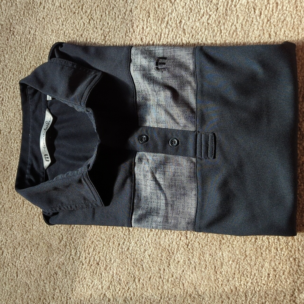 Travis Matthew Golf Shirt. Small
